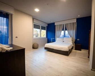 Millaenya Inn - Trescore Balneario - Slaapkamer