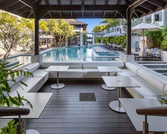Santai Resort - Holiday Management - Casuarina - Pool