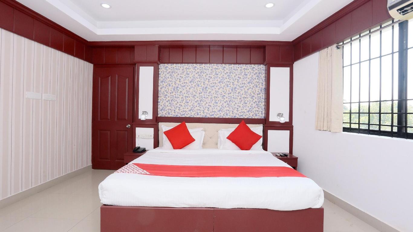 OYO Hotel Salkara Residency