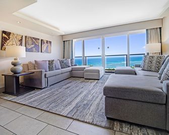 Ala Moana Hotelcondo by Luana Vacation Rental - הונולולו - סלון