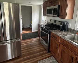 Open Concept Wooded Retreat Along the Muskegon River - Fishing, Boating, Ferris - Big Rapids