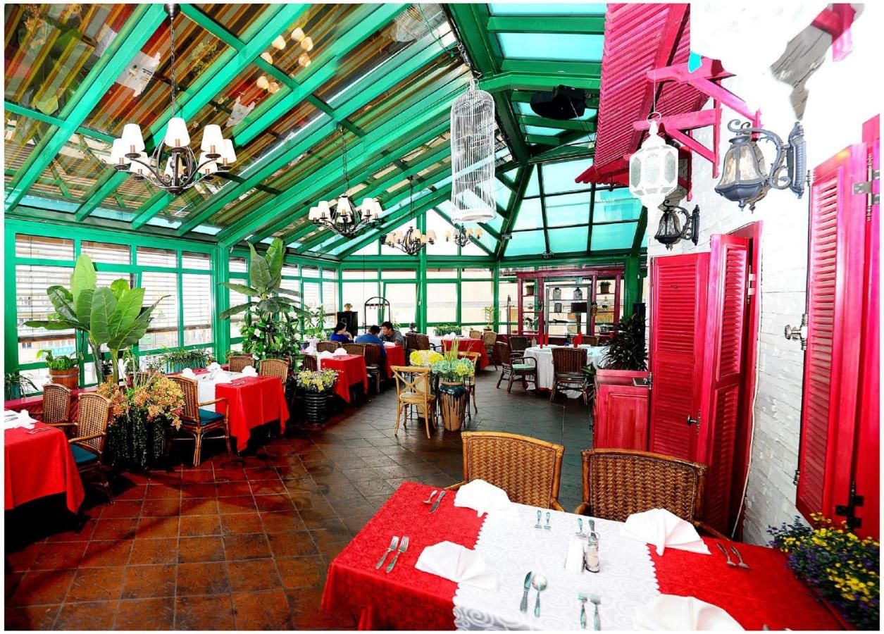 Narantuul Hotel thumbnail 2