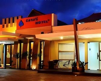 Savali Hotel - Padang - Edificio