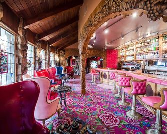 Madonna Inn - San Luis Obispo - Bar