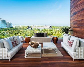 Stunning Two Bedroom Beach Residence With Golf Package - Bucerias - Balkon