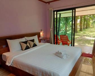 Khao Sok Palm Garden Resort - Khlong Sok - Habitación