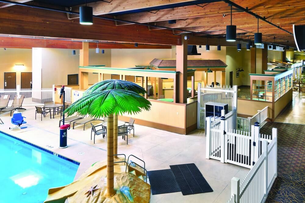 Ramkota Hotel & Conference Center - Casper - Piscina