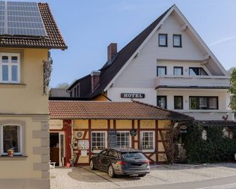 Landhotel Schwarzer Adler - Staffelstein - Gebäude