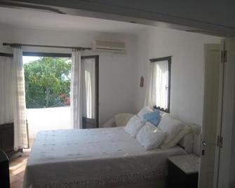 Agistri Club Hotel - Skala - Bedroom