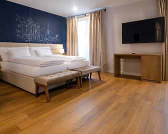 Boutique Hotel Ochsen Self-Check-In - Bad Ragaz - Bedroom