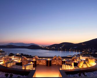 Liostasi - Ios - בניין