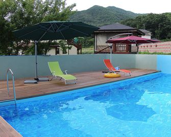 Limehyu freesia pension - Gyeryong - Piscina