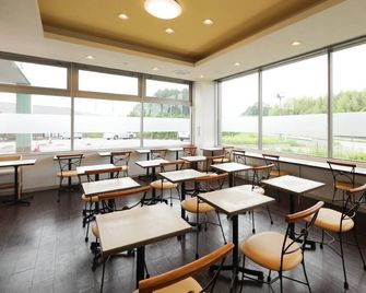 Hotel Econo Taki - Taki - Restaurant