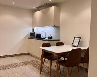 Hotel Tilto - Vilnius - Kitchen