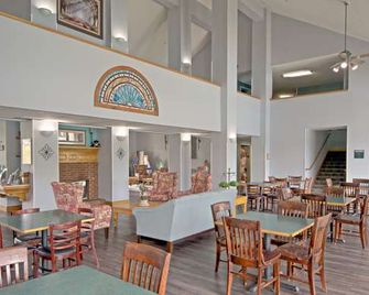 أول سيزون سويتس - بيغيون فورغ - ردهة