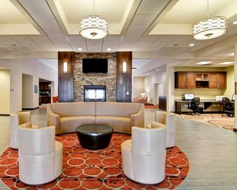 Homewood Suites by Hilton Woodbridge - Woodbridge - Salónek