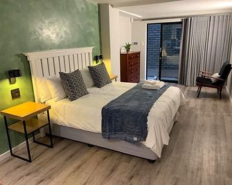 Coral Wood Self Catering Suites and B&B - East London - Bedroom