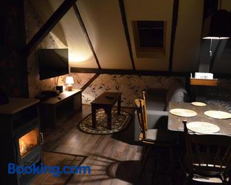 Mlýn Isabellental - Mill Isabellen valey - Mies - Wohnzimmer