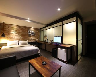 The Last Hotel Nampo - Busán - Habitación