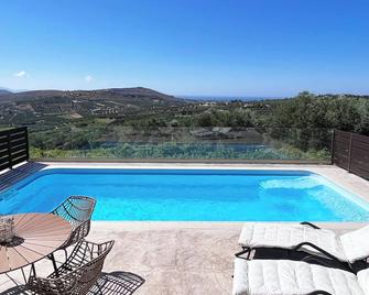 Romance at brand new Villa Dionysos w heated pool - Elea - Uima-allas