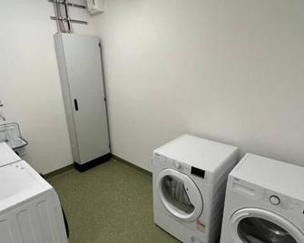 Longhouse Aparthotel - Dreieich - Wasserette