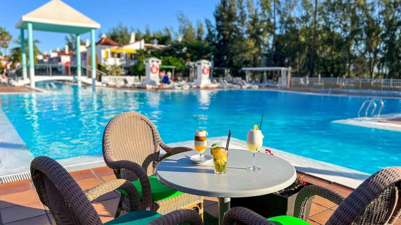 Bungalows Cordial Green Golf