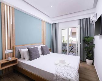 Ermis Luxury Suites & Apartments - Gázi - Bedroom