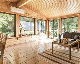Kjuge Gula Huset / 4 pax - Fjalkinge - Vardagsrum