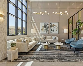 Sandman Signature Dallas Las Colinas Hotel & Suites - Irving - Lobby