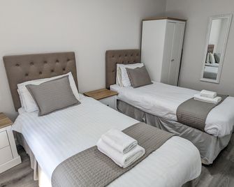 Cocoon @ International Inn + Apartments - Liverpool - Bedroom
