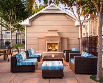 Residence Inn by Marriott San Diego Sorrento Mesa/Sorrento Valley - San Diego - Patio