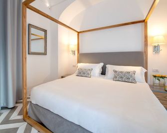 Luxury Suite with Terrace - Sant'Agnello - Bedroom