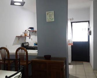 Beautiful Home , And Very Comfortable - Colima - Dining room