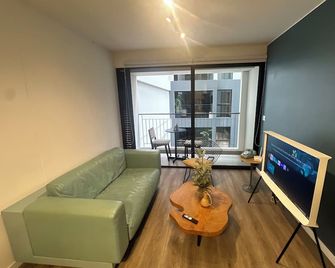Aparts 4 Days 1 Bedroom San Isidro Executive Apartment - Lima - Living room