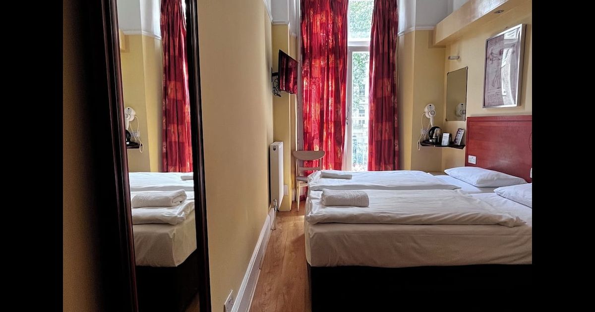 Dolphin Inn Dolphin Inn - The Lodge in London, the United Kingdom from $59: Deals ...