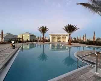 Paradise Found by Pristine Properties Vacation Rentals - Port St. Joe - Piscina