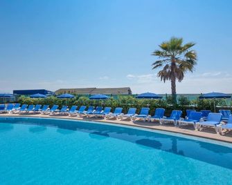 Hotel Bahia - Villeneuve-Loubet - Pool