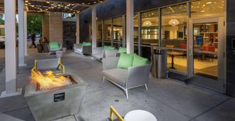 Home2 Suites by Hilton Minneapolis Mall of America - Bloomington - Patio