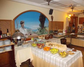 أوتل لا بالما رومانتيكا - سانتا كروز دي لا بالما - بوفيه