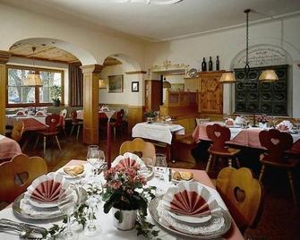 Aktivhotel Foettinger - Steinbach am Attersee - Restaurant