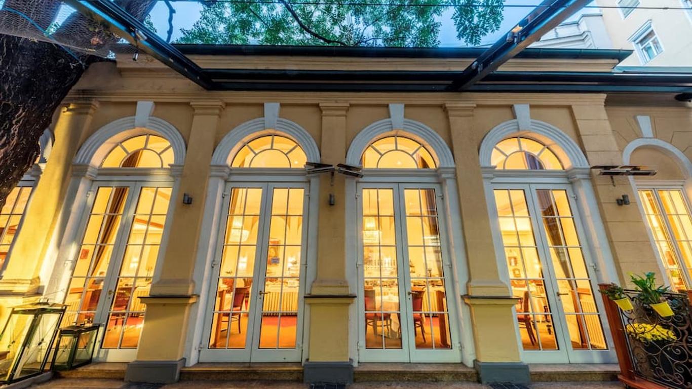 Hotel Stefanie