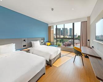 Holiday Inn Express Xiamen Tongan - Xiamen - Bedroom