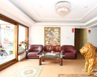Hotel O Suba Krishmaa Residency - Kodaikanal - Lobby
