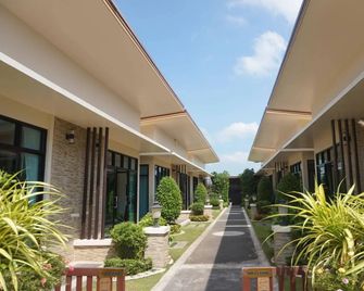 Medroom Korat - Nakhon Ratchasima