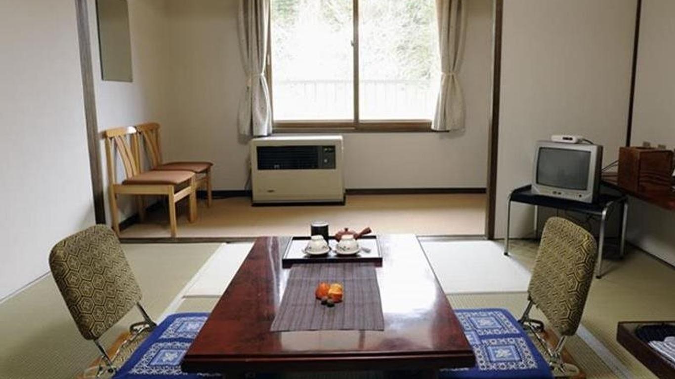 佔冠湯之澤温泉森之四季旅館