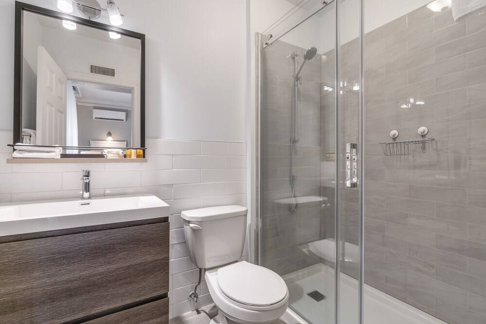 Bathroom view of Manoir de la Tour