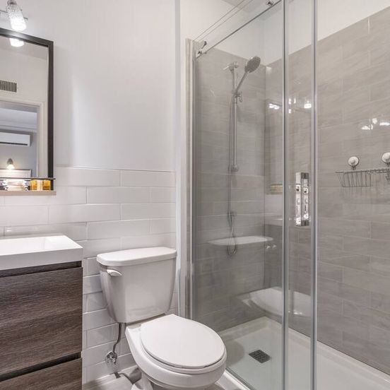 Bathroom view of Manoir de la Tour