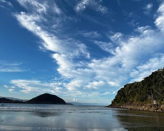Pousada Pé Na Areia Guarujá - Guarujá