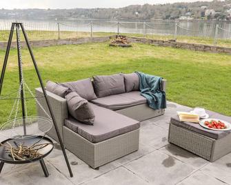 Bwthyn Siliwen (Old Bath House), Bangor - Bangor - Patio