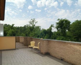 Residence San Prospero - Garbagnate Milanese - Balcon